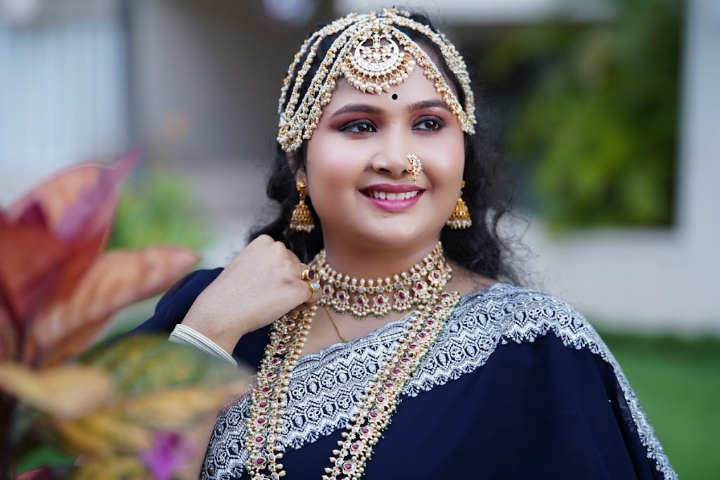 Unique Beauty Parlour And Makeover