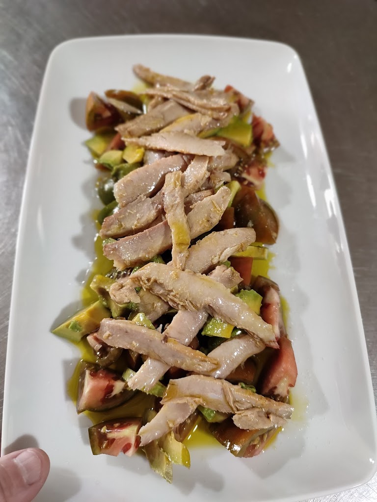 Restaurante Pepe Rico 2 — Comida y bebida