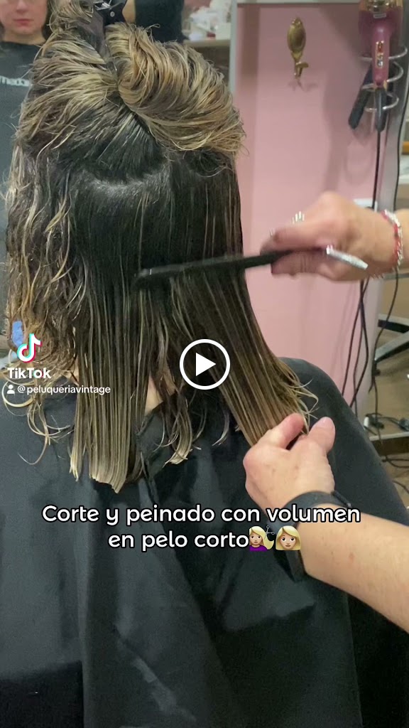 Peluqueria & Estetica Vintage — Videos