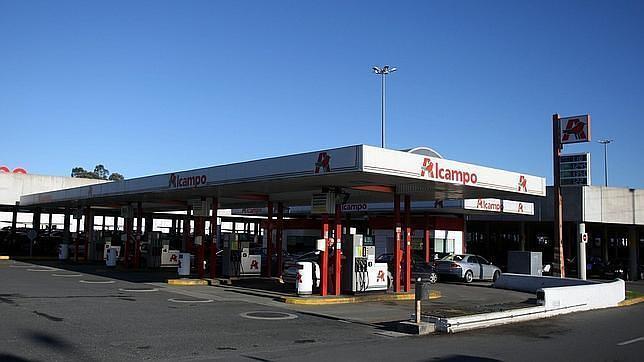Gasolinera Alcampo — Exterior
