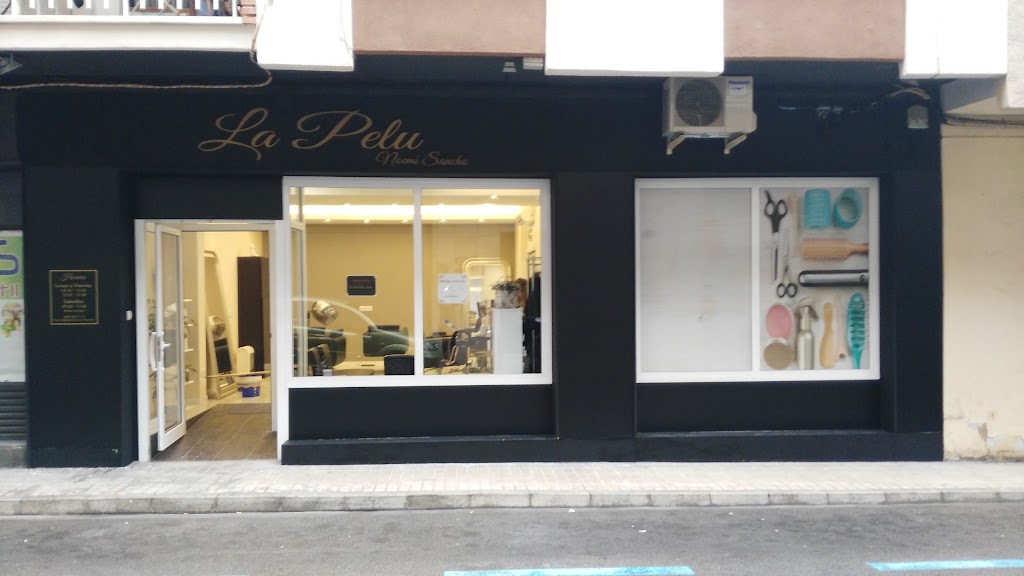 La Pelu Noemi Sancho — Exterior