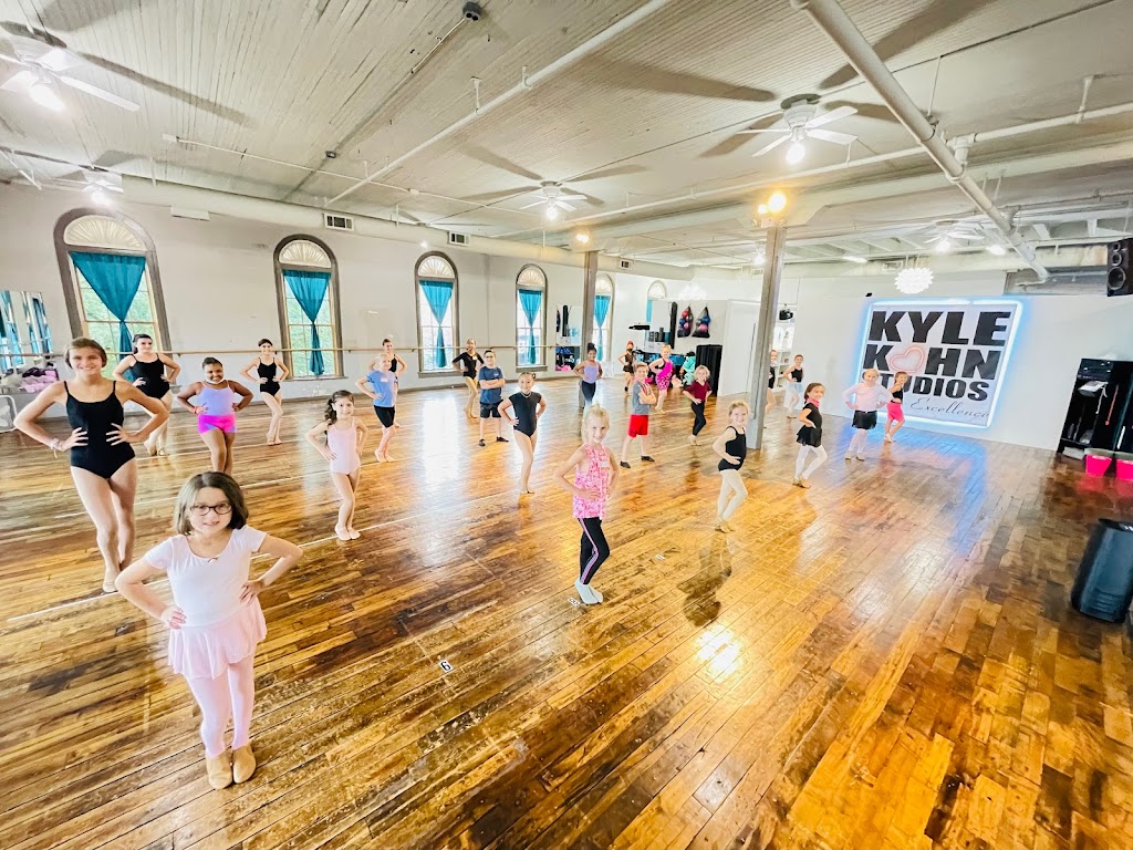  Kyle Kahn Studios Dance Excellence