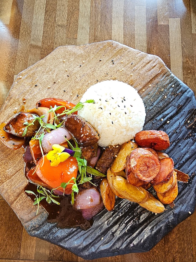 Lomo saltado