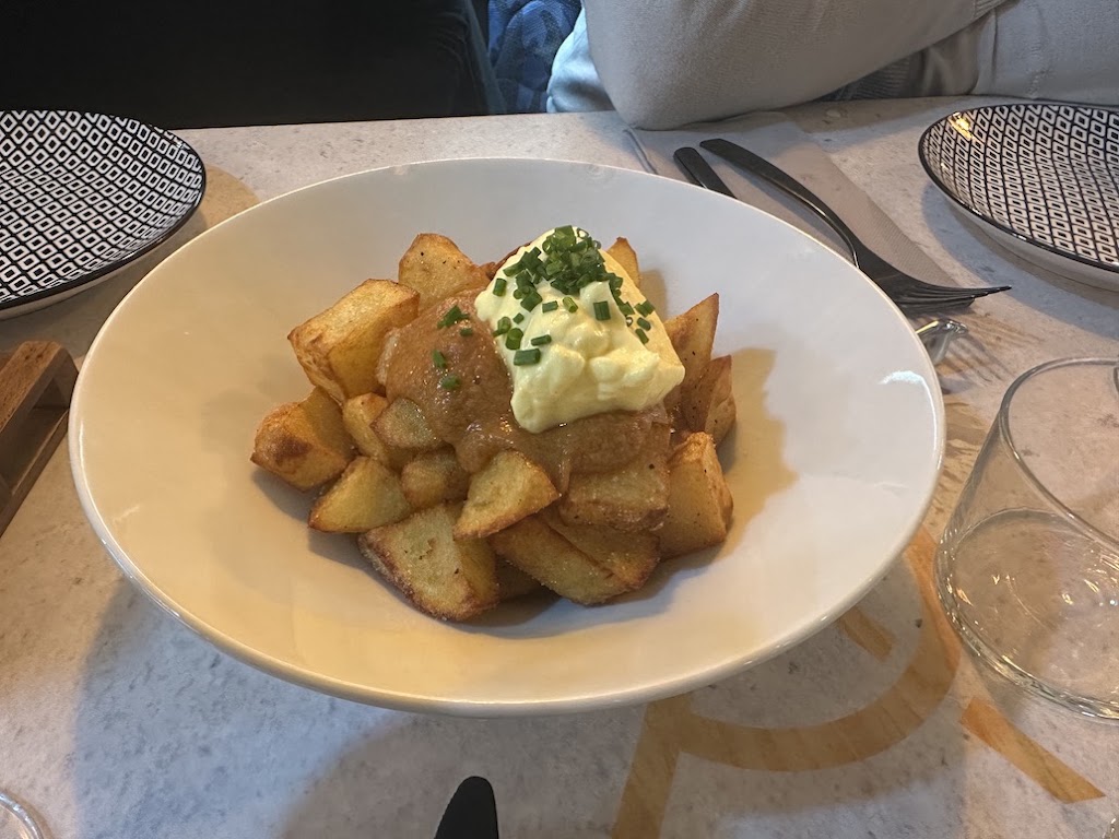A Paniagua — Patatas bravas