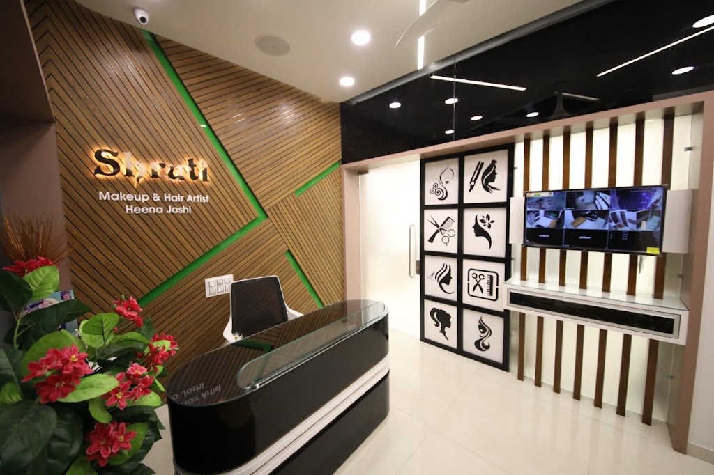 Shruti Beauty Salon And Academy