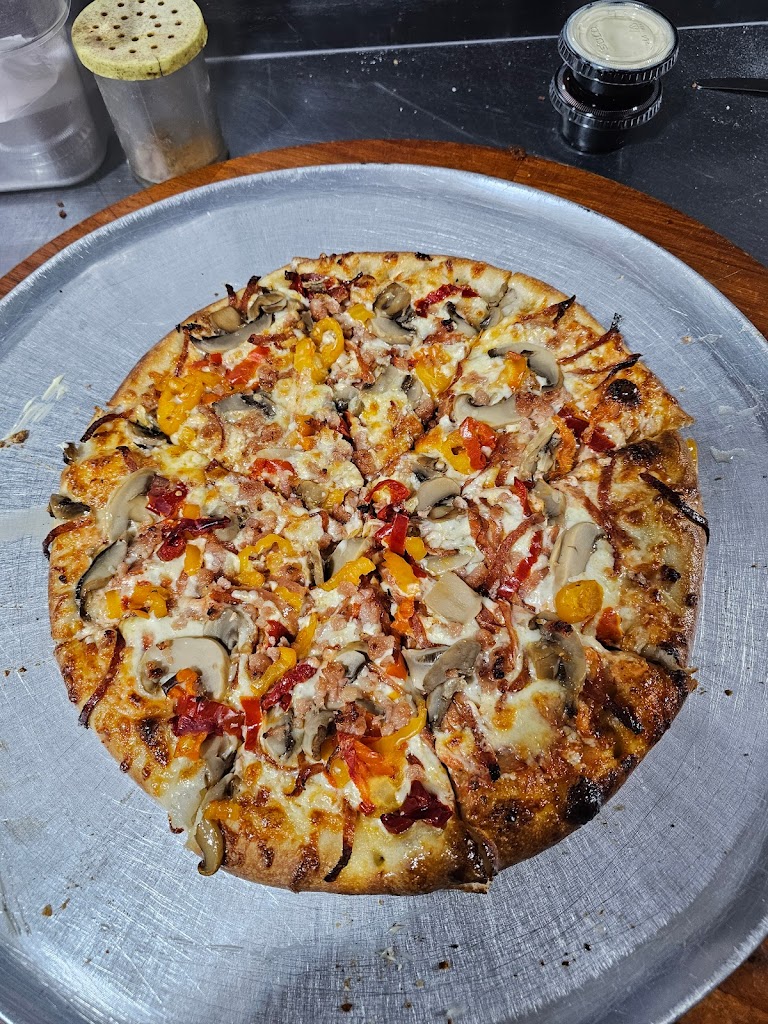 Sammy's Pizza in Windsor