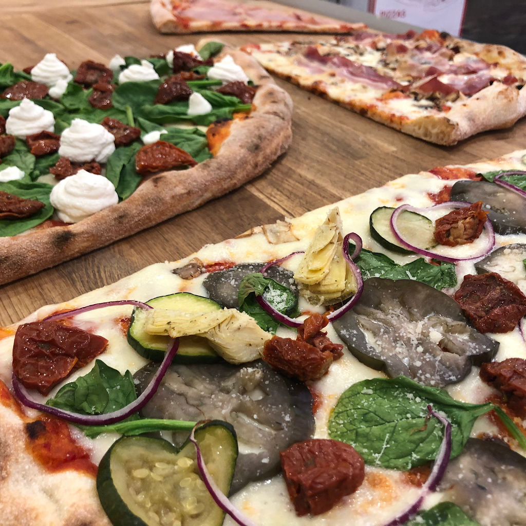 RomaBella Granollers — Comida y bebida