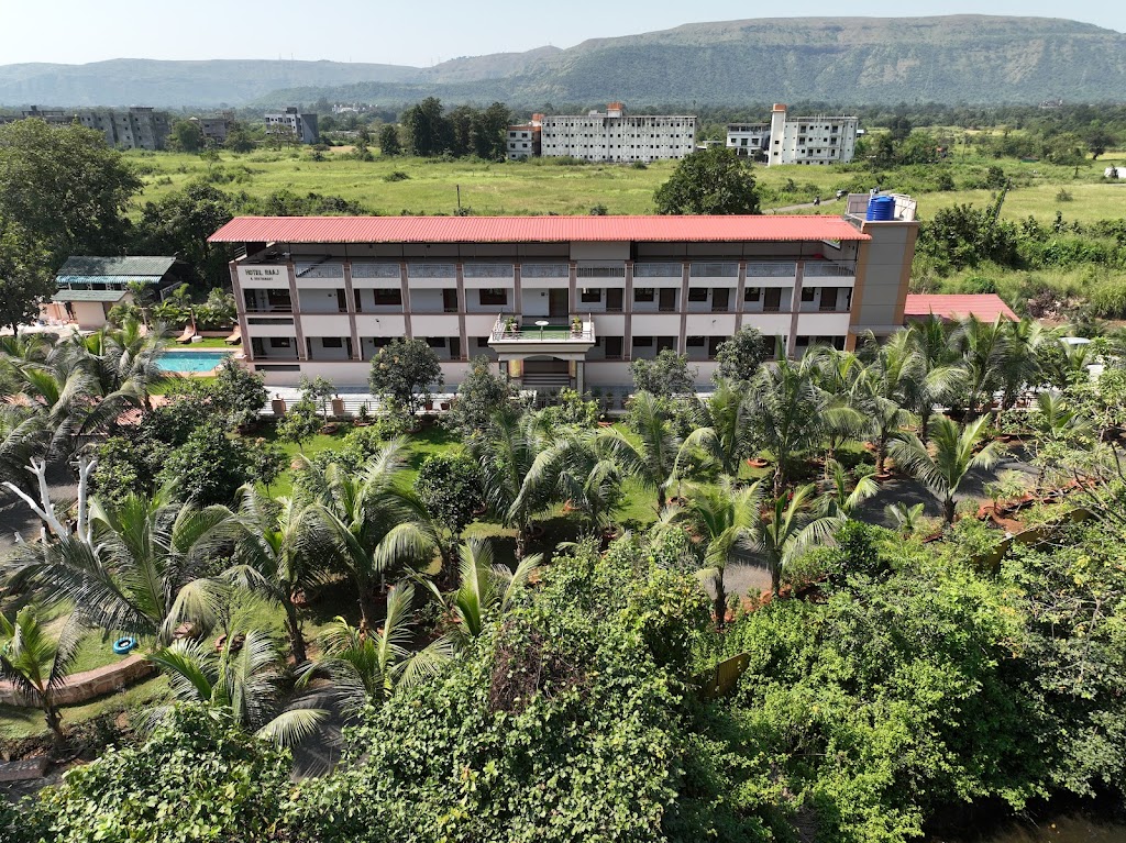 Raaj Resort