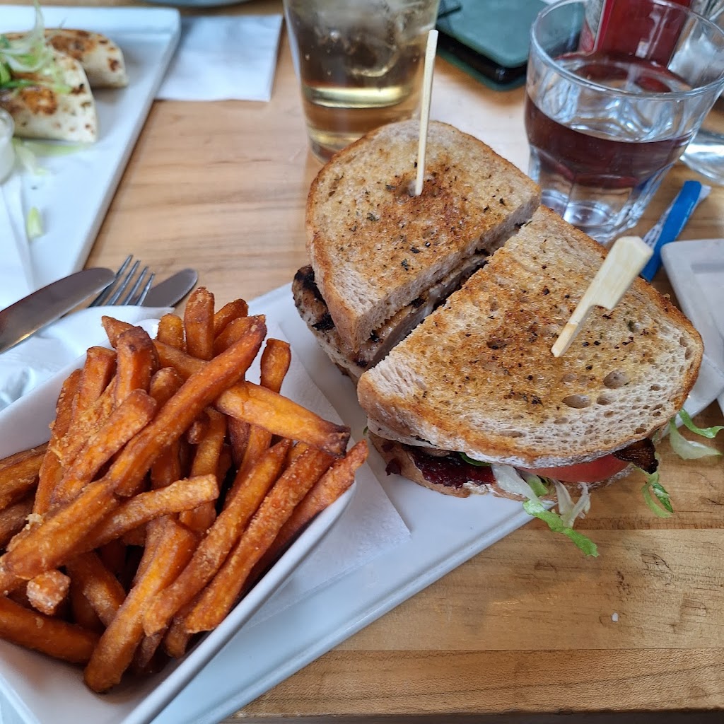 Chicken sandwich