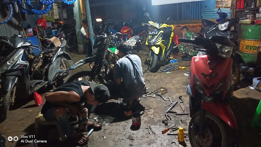 Bengkel adhy motor