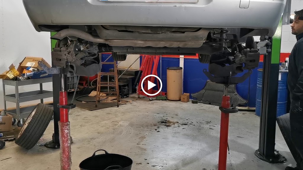 Taller Mecanico Dr. Auto — Videos