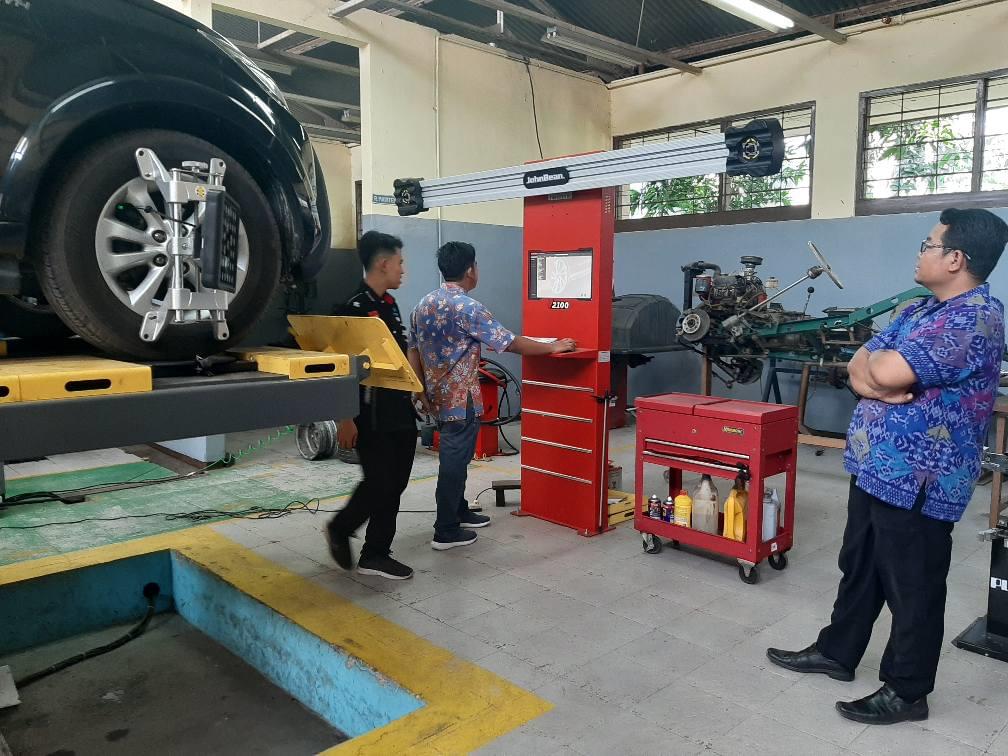 UPO Bengkel MOBIL SMK NEGERI 2 PATI