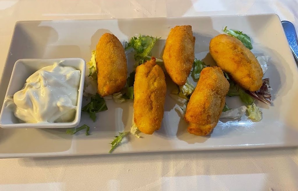 Spanish Garden — Croqueta