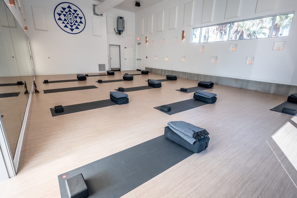  Yoga Lab Millenia