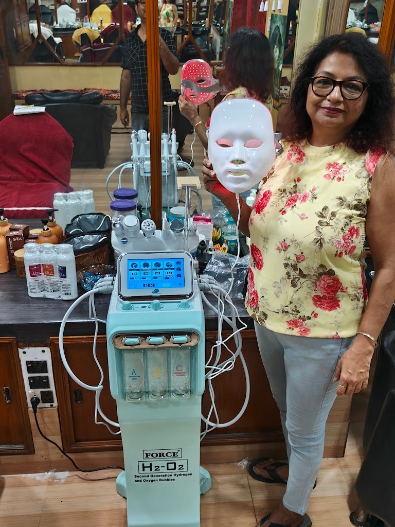 Monalisa Herbal Beauty Clinic