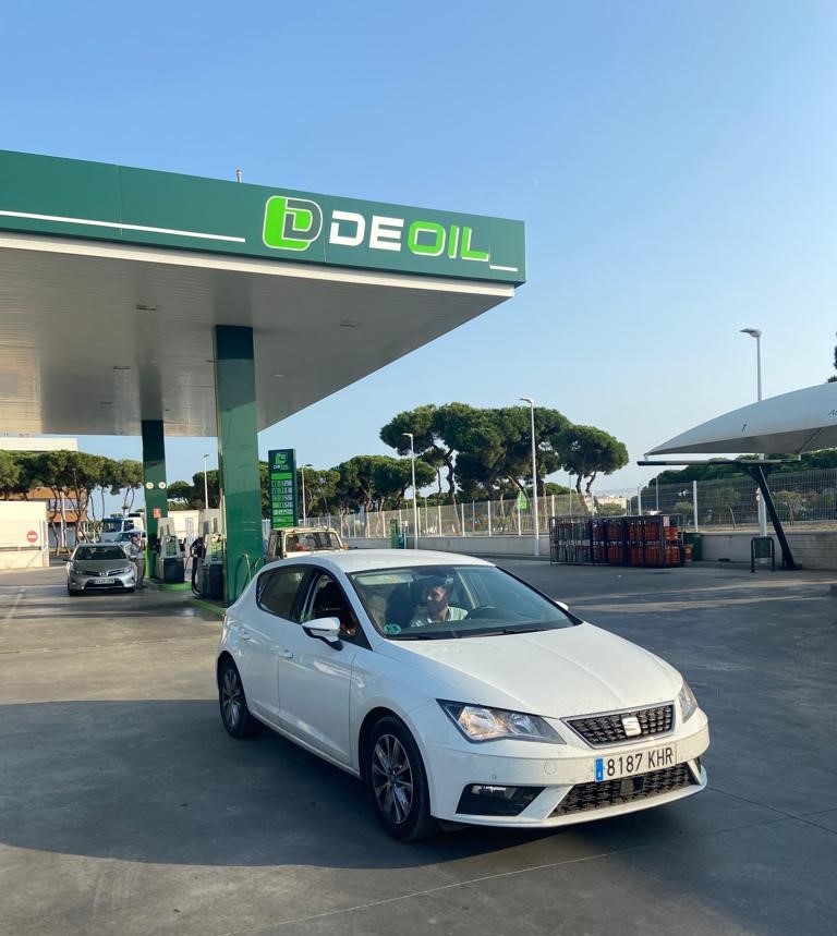 Deoil by Disagon - Puntafuel. — Estacion de servicio