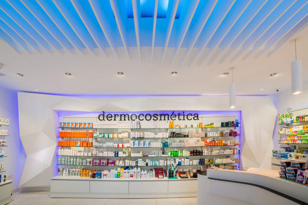 Farmacia Dermocosmetica Arredondo | Dermocosmetica y Calzado — Del propietario