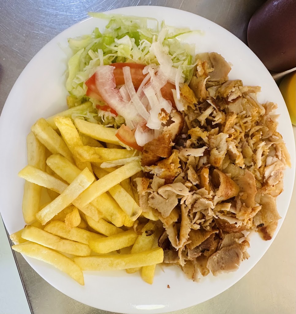 DONER KEBAB DE LA PLAZA valdepenas — Comida y bebida