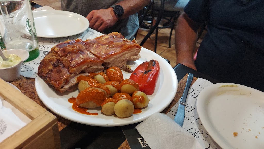 La Ruta Bar — Comida y bebida