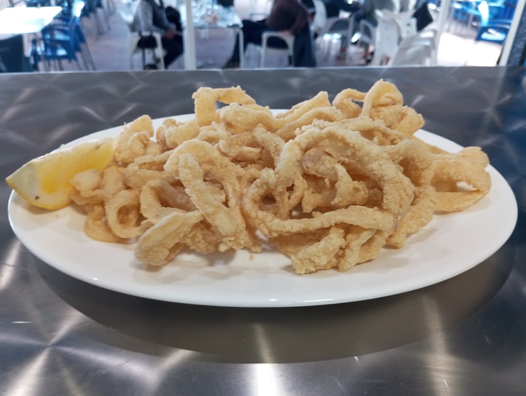 Cerveceria Marisqueria El Foreno — Comida y bebida
