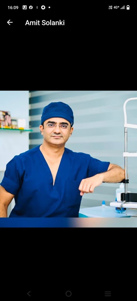 Dr Amit Solanki Eye Specialist Shanti Eyetech Best Eye Hospital In Indore