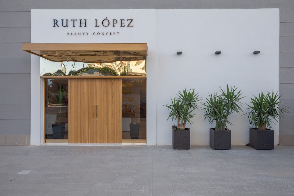 RUTH LOPEZ BEAUTY CONCEPT