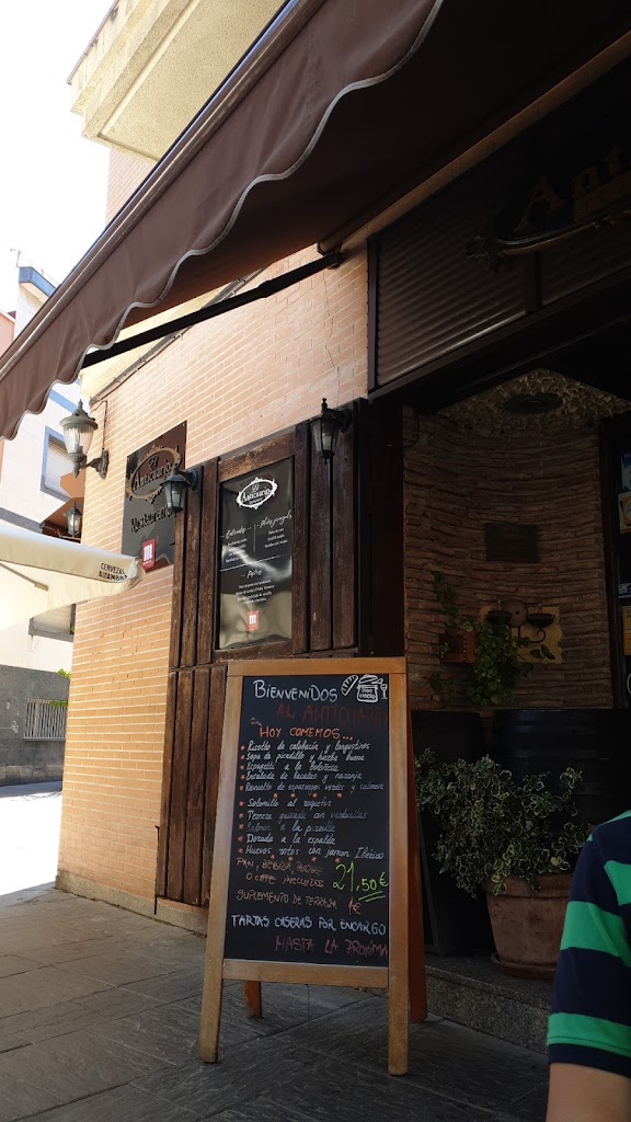 Restaurante El Anticuario — Carta