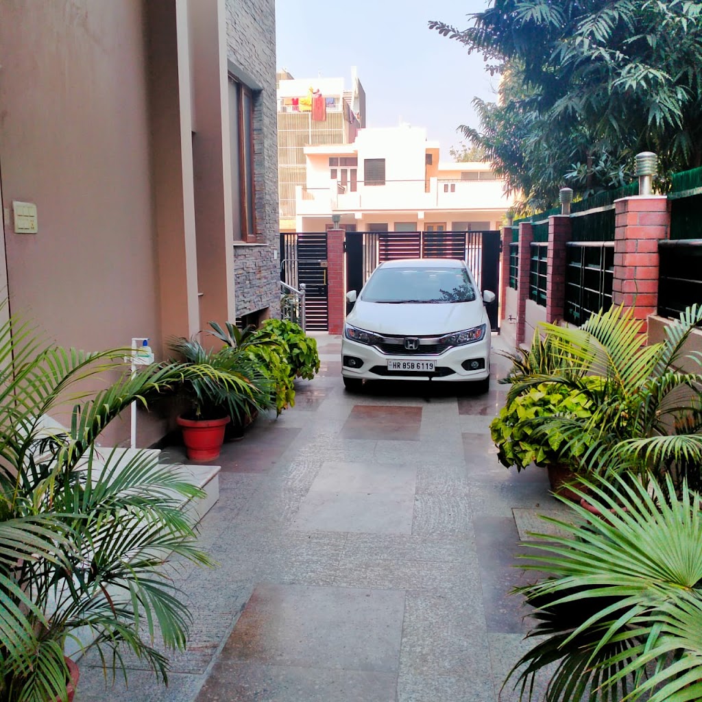 Happy Home Residency Guest House Greater Noida