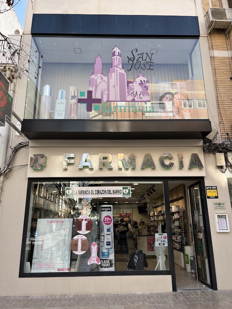 Farmacia San Jose, Lda Ma Angeles Villafranca — Del propietario