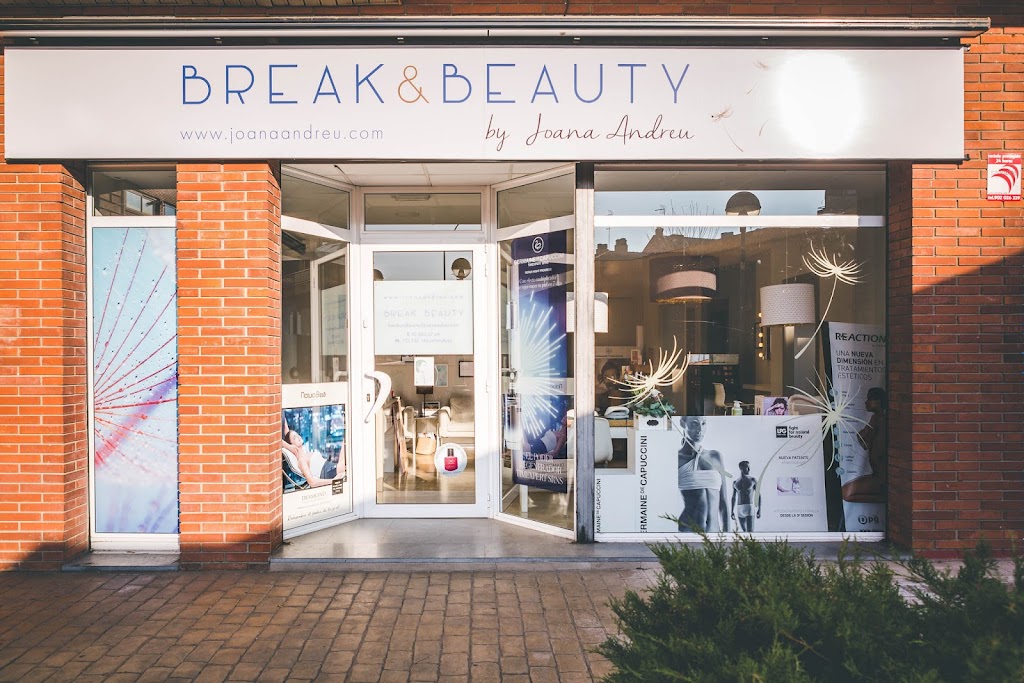 Break & Beauty by Joana Andreu