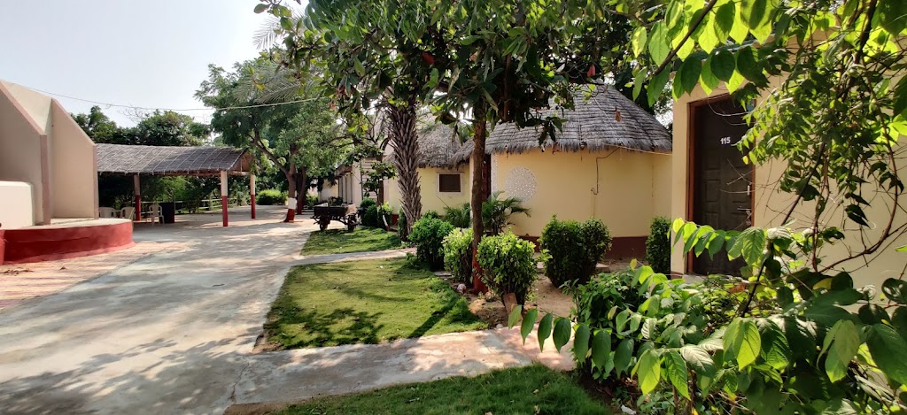 Shree Krishna Holiday Resort