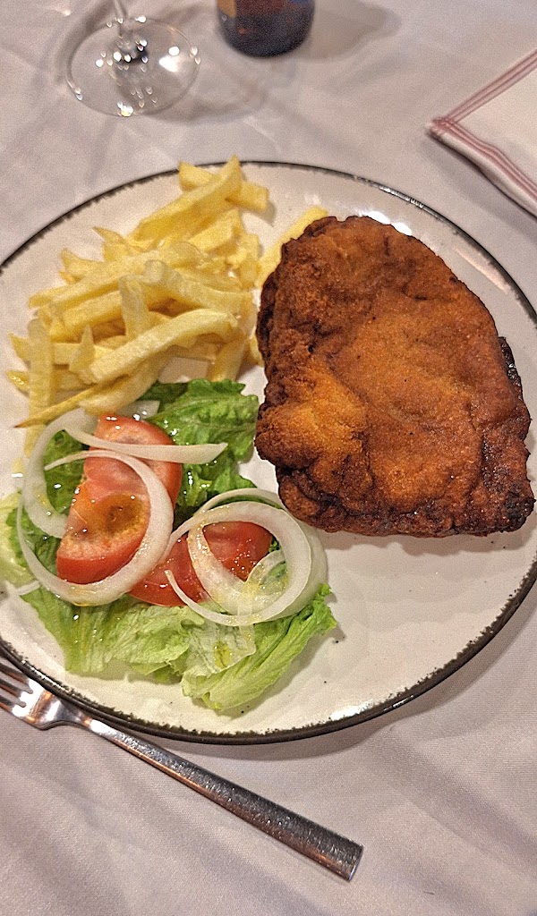 Meson La Bodeguilla — Comida y bebida
