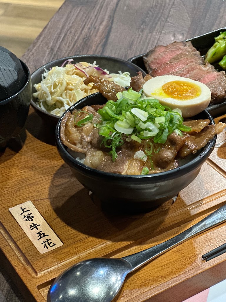 開丼 燒肉vs丼飯 南港環球店 的照片