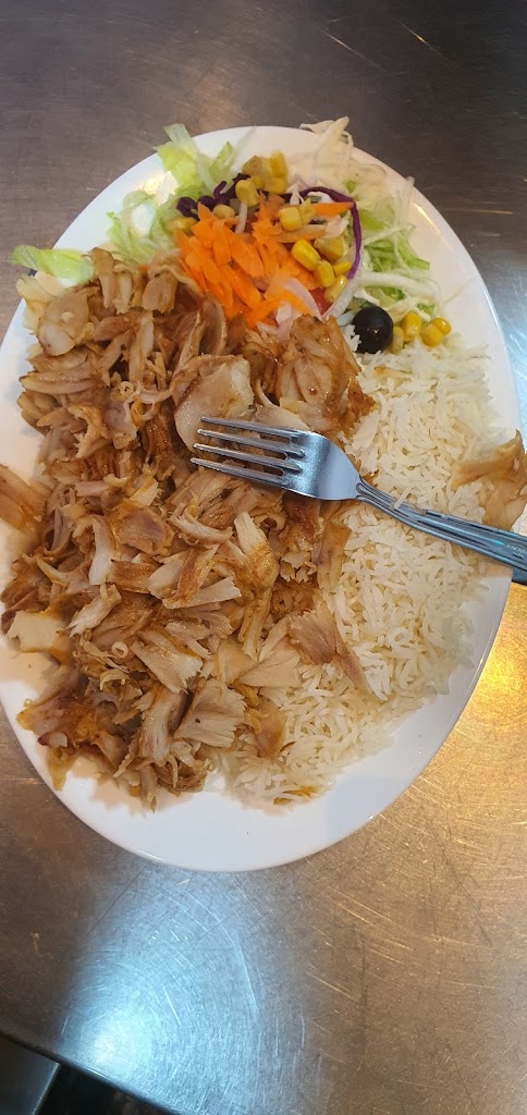 Saqi kebab pizzeria — Del propietario
