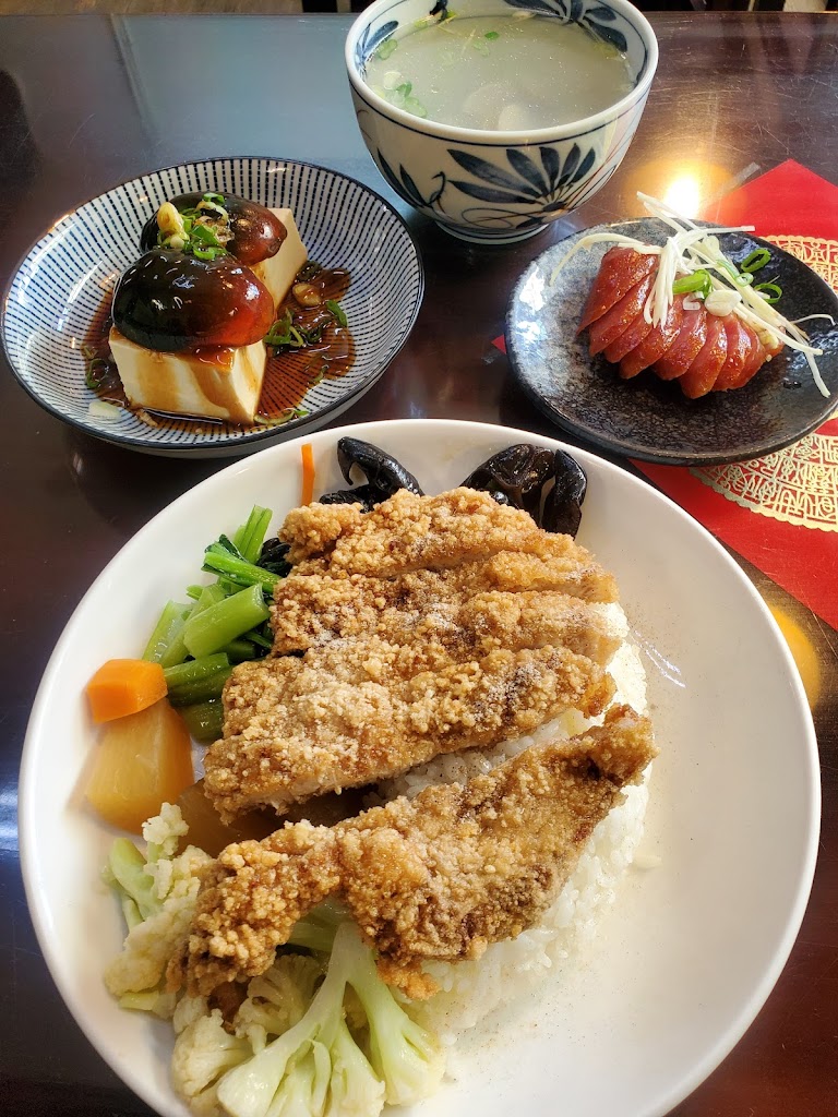 全6連霸肉燥飯 的照片