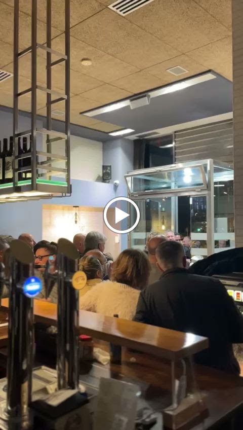 CAFE BAR MORGAN — Videos