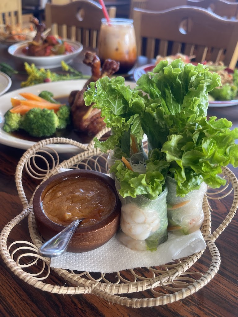 Emerald II Thai Cuisine