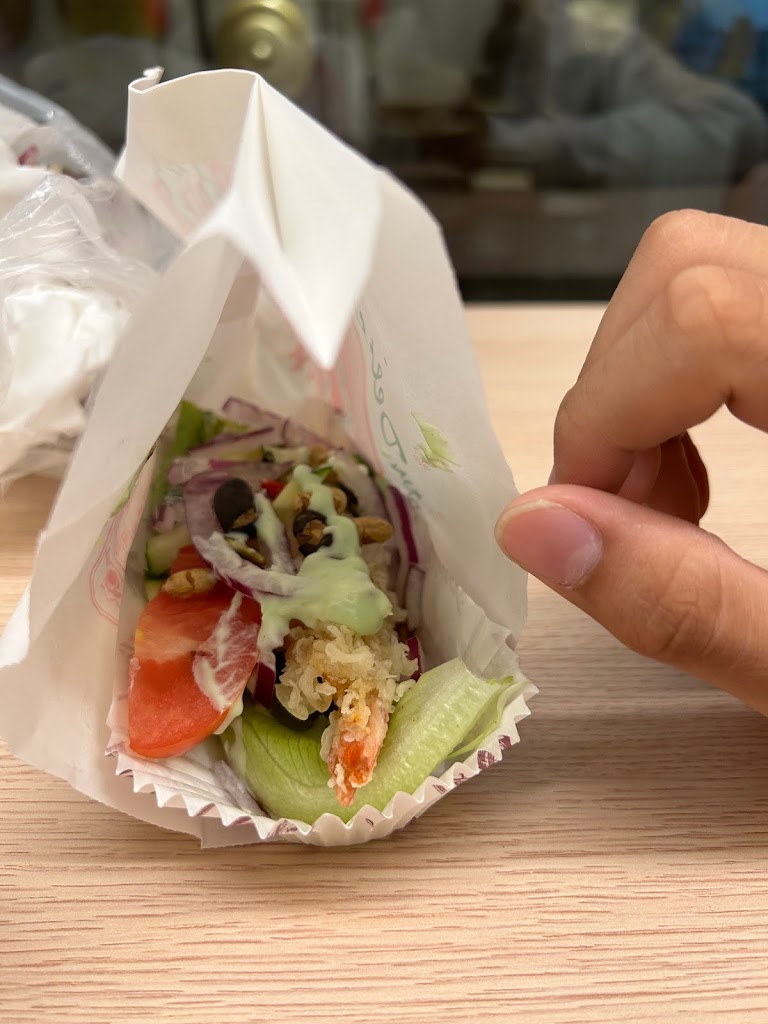 麓司岸 飯飯雞翅 / 拉長蝦-日月潭美食-伊達邵美食 的照片