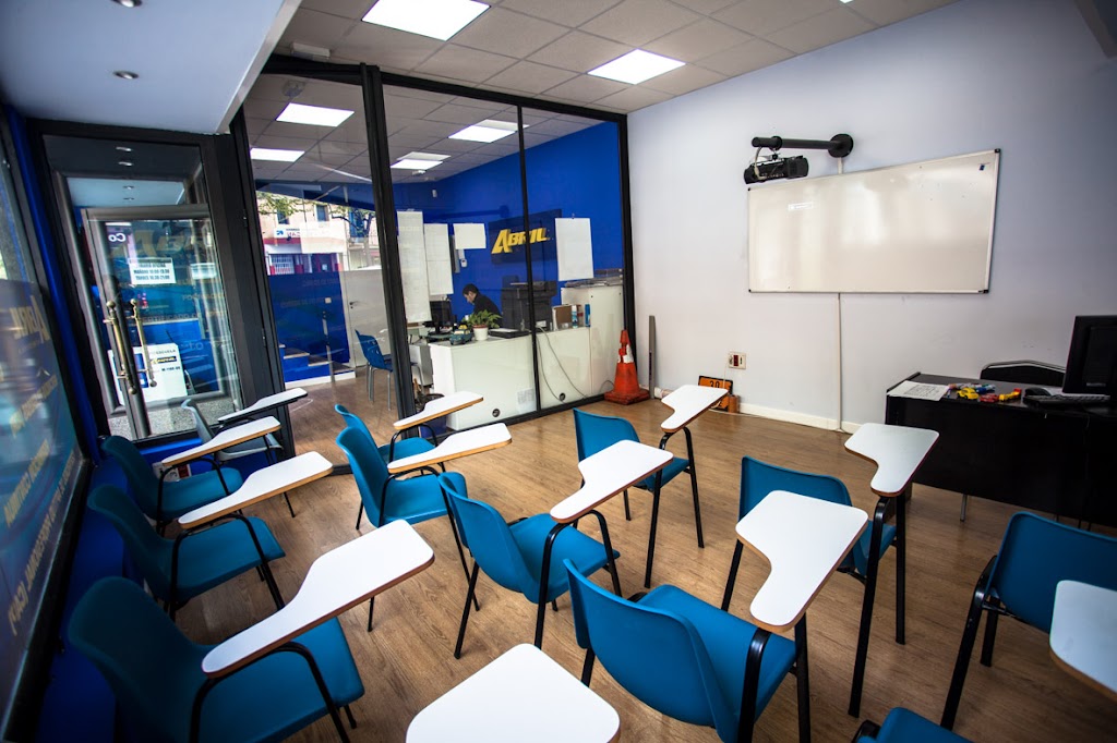 Autoescuelas en Madrid - Autoescuelas Abril - Collado Villalba — Del propietario