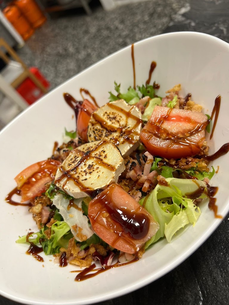 LAFIGATATIA — Comida y bebida