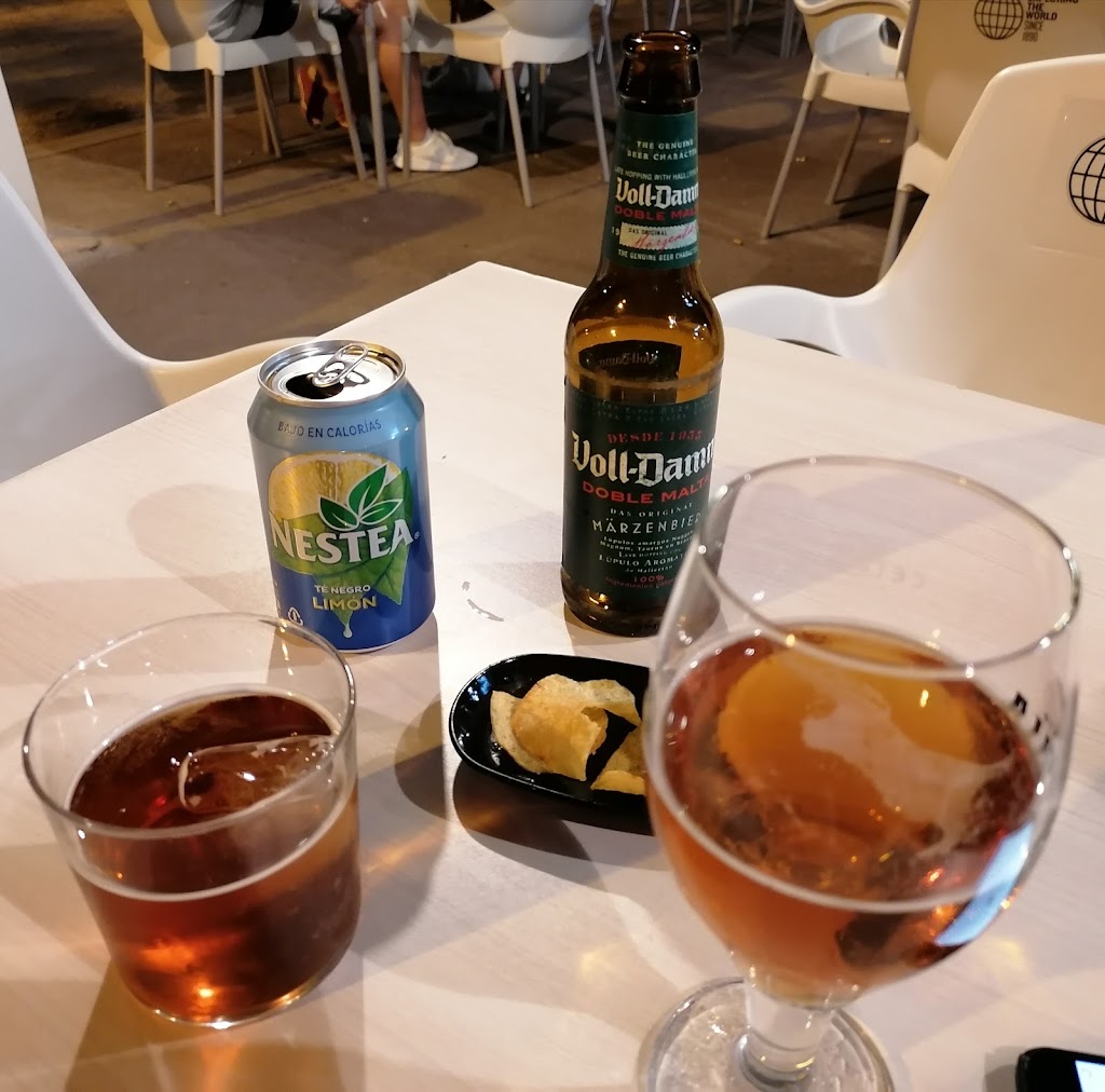 Bar Parc Nou ( Les Palmeres) — Comida y bebida