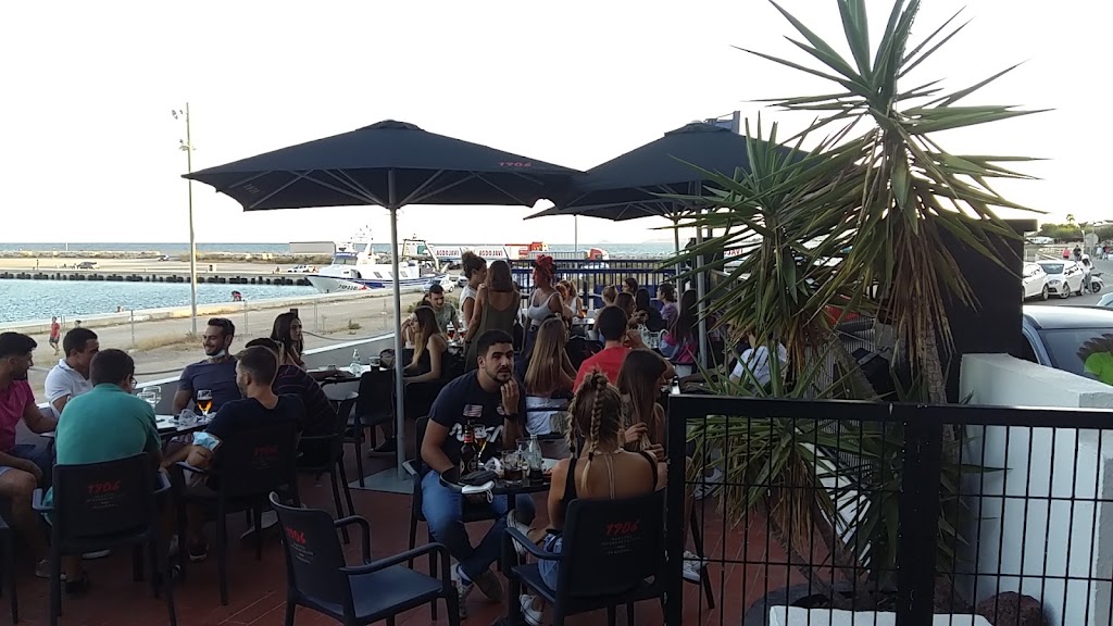 La TAVERNA-Vinaros — Ambiente