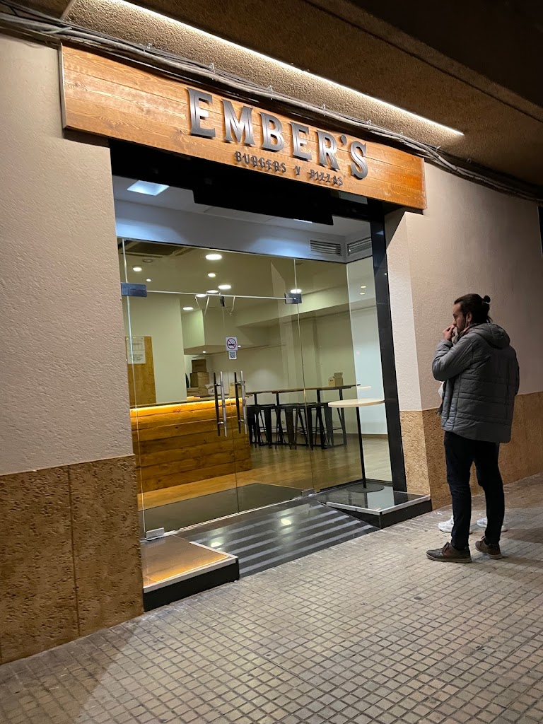 Ember's Burgers (ara Moments Tortosa)