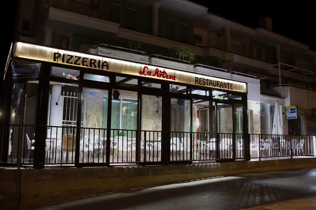 La Artesa Pizzeria-Restaurante