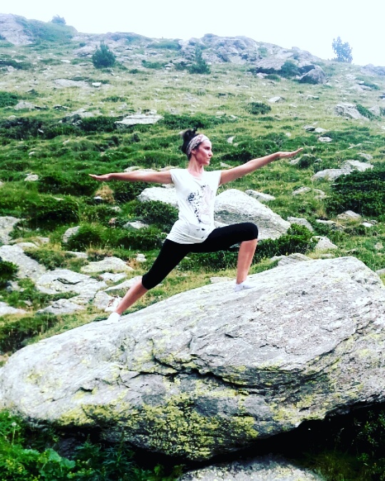 Mayim Escuela de Yoga Formacion profesores — Del propietario