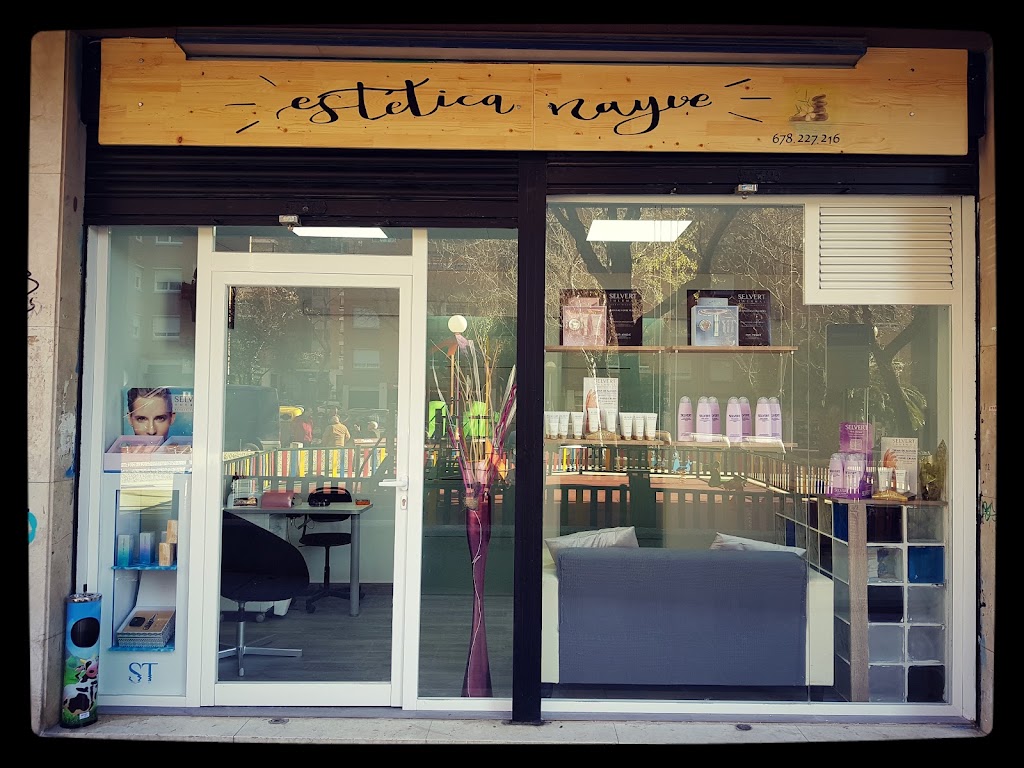 Estetica Nayve — Exterior