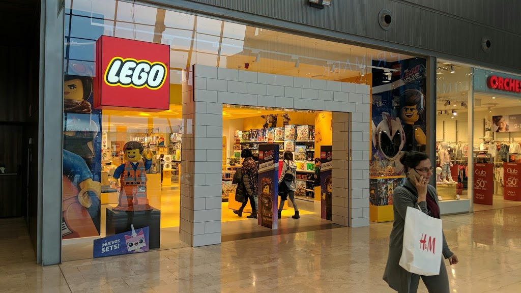 Foto 2 de LEGO(r) Certified Store Zaragoza