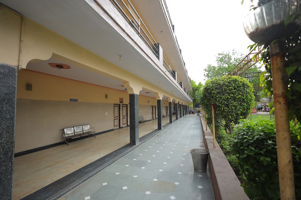 Hotel Mukund Priya
