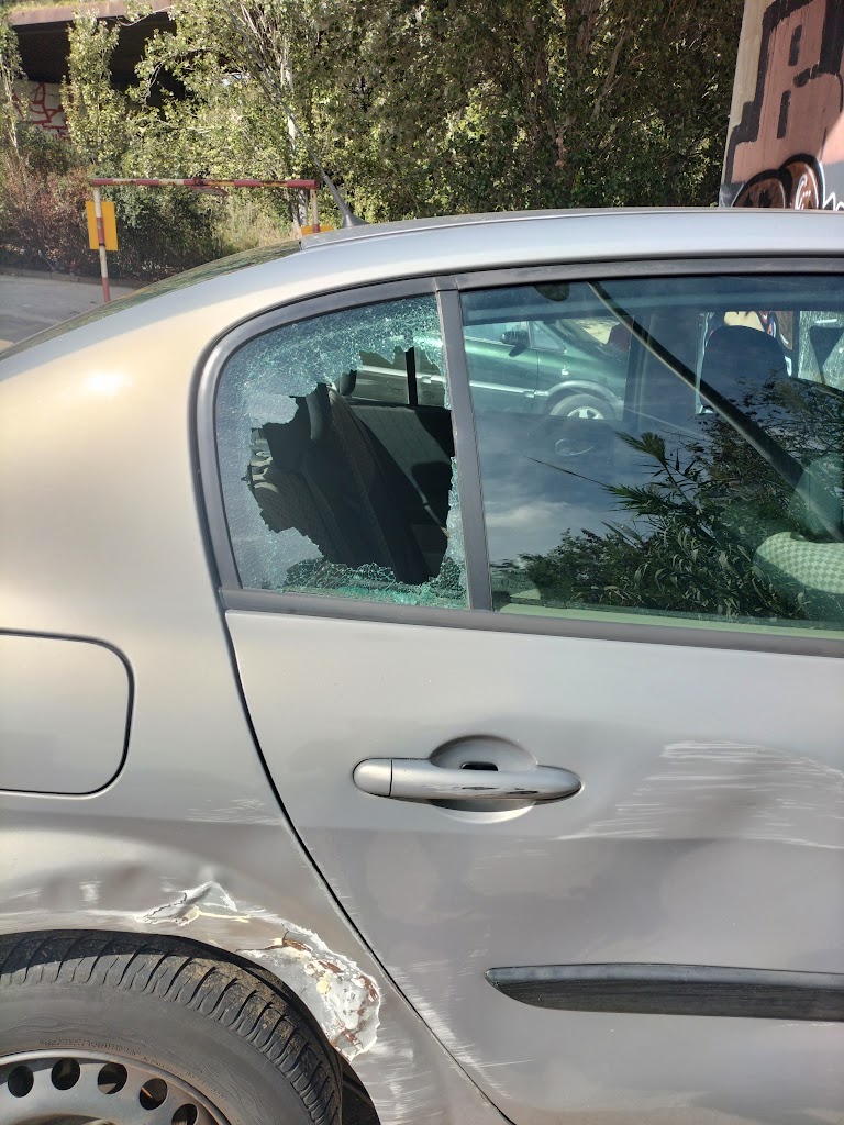 Parking de Avenida de Albert Bastardas, 11