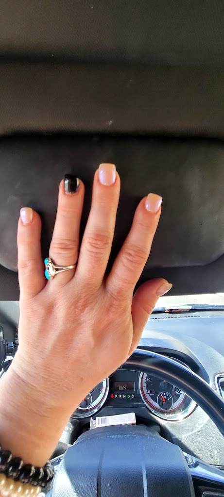Dream Nails 3 Main Image